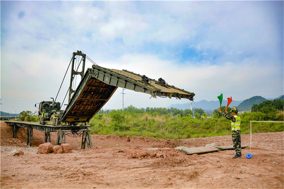Less Operators: 7 ( Single Span ), 13 ( One Set ) Emergency Bridge Modular Bridge